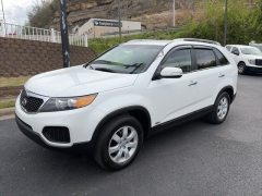 Used 2013  Kia Sorento 4d SUV AWD LX V6 at Clutts Auto Sales near Hazard&comma; KY