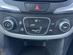 Used 2020  Chevrolet Equinox 4d SUV AWD LS w&sol;1LS at Clutts Auto Sales near Hazard&comma; KY