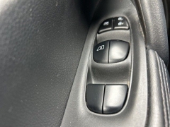 Used 2018  Nissan Rogue 4d SUV AWD SL at Clutts Auto Sales near Hazard&comma; KY