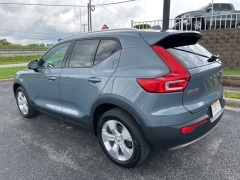 Used 2022 Volvo XC40 T5 AWD Momentum at Clutts Auto Sales near Hazard, KY