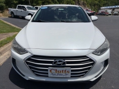 Used 2018  Hyundai Elantra 4d Sedan SEL at Clutts Auto Sales near Hazard&comma; KY