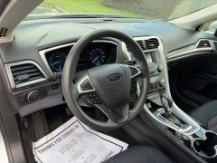 Used 2016  Ford Fusion 4d Sedan SE 2&period;5L at Clutts Auto Sales near Hazard&comma; KY