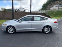 Used 2016  Ford Fusion 4d Sedan SE 2&period;5L at Clutts Auto Sales near Hazard&comma; KY