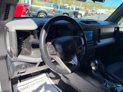Used 2022  Ford Bronco Base 4 Door 4x4 at Clutts Auto Sales near Hazard&comma; KY