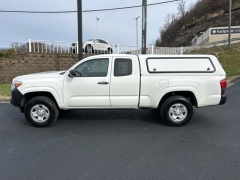Used 2021  Toyota Tacoma 2WD SR Access Cab 6ft Bed I4 AT at Clutts Auto Sales near Hazard, KY