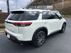 Used 2022  Nissan Pathfinder SV 4WD at Clutts Auto Sales near Hazard&comma; KY