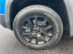 Used 2020 Jeep Cherokee 4d SUV 4WD Trailhawk 3.2L at Clutts Auto Sales near Hazard, KY
