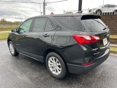 Used 2020  Chevrolet Equinox 4d SUV AWD LS w&sol;1FL at Clutts Auto Sales near Hazard&comma; KY