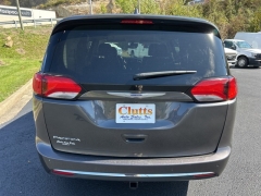 Used 2020 Chrysler Pacifica 4d Wagon Touring L at Clutts Auto Sales near Hazard, KY
