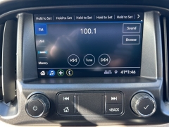 Used 2021  GMC Canyon 4WD Crew Cab 128" AT4 w/Leather at Clutts Auto Sales near Hazard, KY