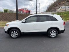 Used 2013  Kia Sorento 4d SUV AWD LX V6 at Clutts Auto Sales near Hazard&comma; KY