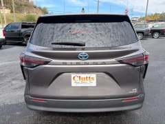 Used 2023  Toyota Sienna LE FWD 8-Passenger at Clutts Auto Sales near Hazard&comma; KY