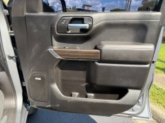 Used 2021  Chevrolet Silverado 1500 4WD Crew Cab 147" RST at Clutts Auto Sales near Hazard&comma; KY