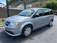 Used 2017 Dodge Grand Caravan 4d Wagon SE at Clutts Auto Sales near Hazard, KY