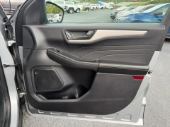 Used 2022  Ford Escape SE AWD at Clutts Auto Sales near Hazard&comma; KY