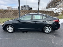 Used 2019  Hyundai Elantra 4d Sedan SE Auto at Clutts Auto Sales near Hazard&comma; KY