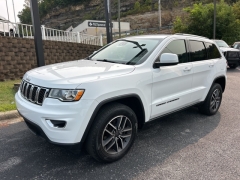 Used 2020 Jeep Grand Cherokee 4d SUV 4WD Laredo E at Clutts Auto Sales near Hazard, KY