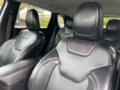 Used 2019  Jeep Cherokee 4d SUV 4WD Trailhawk 3.2L at Clutts Auto Sales near Hazard, KY