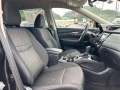 Used 2020 Nissan Rogue 4d SUV AWD SV at Clutts Auto Sales near Hazard, KY