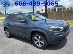 Used 2020 Jeep Cherokee 4d SUV 4WD Latitude North 3.2L at Clutts Auto Sales near Hazard, KY