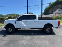 Used 2019 Ford Super Duty F-250 4WD Crew Cab XLT at Clutts Auto Sales near Hazard, KY