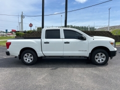 Used 2018 Nissan Titan 4WD Crew Cab S at Clutts Auto Sales near Hazard, KY