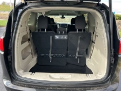 Used 2020  Chrysler Pacifica 4d Wagon Touring at Clutts Auto Sales near Hazard&comma; KY