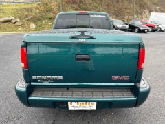 Used 1998  GMC Sonoma Pickup 2WD Ext Cab SLS at Clutts Auto Sales near Hazard&comma; KY