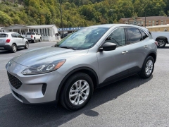 Used 2022  Ford Escape SE AWD at Clutts Auto Sales near Hazard&comma; KY