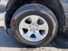 Used 2019  Ram 1500 4WD Crew Cab Big Horn&sol;Lone Star at Clutts Auto Sales near Hazard&comma; KY