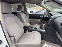 Used 2013  Nissan Rogue 4d SUV AWD SV at Clutts Auto Sales near Hazard&comma; KY