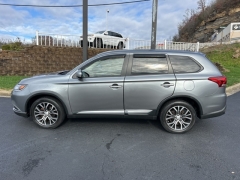 Used 2016  Mitsubishi Outlander 4d SUV AWC SE at Clutts Auto Sales near Hazard, KY