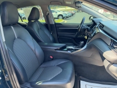 Used 2019  Toyota Camry 4d Sedan SE at Clutts Auto Sales near Hazard&comma; KY