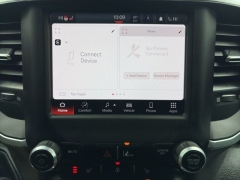 Used 2022  Ram 1500 4WD Big Horn Crew Cab 5'7" Box at Clutts Auto Sales near Hazard&comma; KY