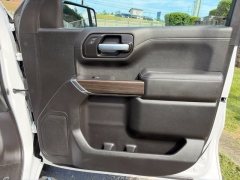 Used 2021  Chevrolet Silverado 1500 2WD Crew Cab 147" LT at Clutts Auto Sales near Hazard&comma; KY