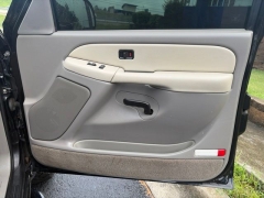 Used 2002  Chevrolet Tahoe 4d SUV 4WD Z71 at Clutts Auto Sales near Hazard&comma; KY