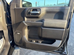 Used 2022  GMC Sierra 1500 Limited 4WD Crew Cab 147" AT4 at Clutts Auto Sales near Hazard&comma; KY