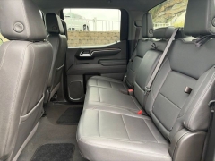 Used 2025  GMC Sierra 1500 4WD Crew Cab 147" SLT at Clutts Auto Sales near Hazard&comma; KY