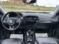 Used 2020 Jeep Compass 4d SUV 4WD Latitude Altitude at Clutts Auto Sales near Hazard, KY