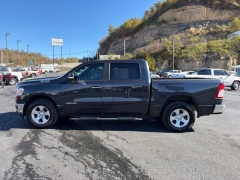 Used 2019  Ram 1500 4WD Crew Cab Big Horn&sol;Lone Star at Clutts Auto Sales near Hazard&comma; KY