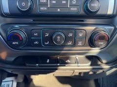 Used 2017  Chevrolet Silverado 1500 4WD Crew Cab LT at Clutts Auto Sales near Hazard&comma; KY