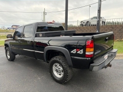 Used 2004  GMC Sierra 2500 4WD Crew Cab HD at Clutts Auto Sales near Hazard&comma; KY