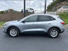Used 2022 Ford Escape SE AWD at Clutts Auto Sales near Hazard, KY