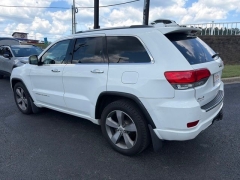 Used 2015  Jeep Grand Cherokee 4d SUV 4WD Overland at Clutts Auto Sales near Hazard&comma; KY
