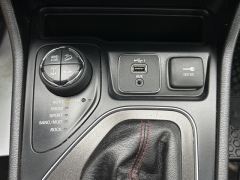 Used 2020 Jeep Cherokee 4d SUV 4WD Trailhawk 3.2L at Clutts Auto Sales near Hazard, KY