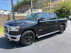 Used 2020  Ram 1500 4WD Crew Cab Lone Star at Clutts Auto Sales near Hazard&comma; KY
