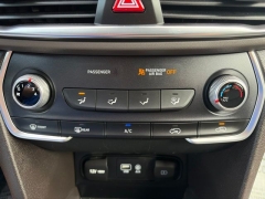 Used 2020  Hyundai Santa Fe 4d SUV AWD SE 2&period;4L at Clutts Auto Sales near Hazard&comma; KY
