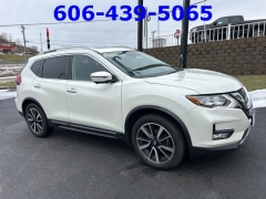 Used 2018  Nissan Rogue 4d SUV AWD SL at Clutts Auto Sales near Hazard&comma; KY