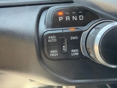 Used 2020  Ram 1500 4WD Crew Cab Lone Star at Clutts Auto Sales near Hazard&comma; KY