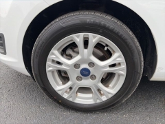 Used 2015  Ford Fiesta 4d Sedan SE at Clutts Auto Sales near Hazard&comma; KY